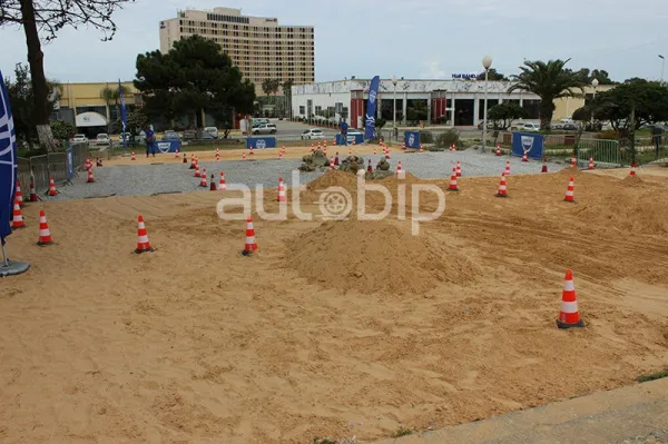 (Vidéo) Salon Alger 2016 / "Duster Challenge" : Les performances du Duster mises à l'épreuve