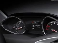 Peugeot 308 : Deuxième du nom apparaît 