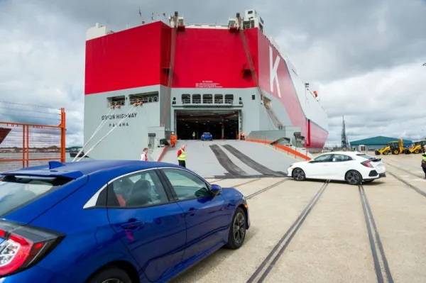 Nouvelle Honda Civic hatchback 2017 dévoilée