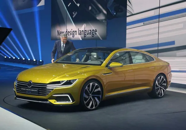 Volkswagen Passat CC 2017 : les premiers clichés dévoilés