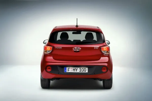 Nouvelle Hyundai i10 facelift dévoilée, et sera présentée au mondiale de Paris