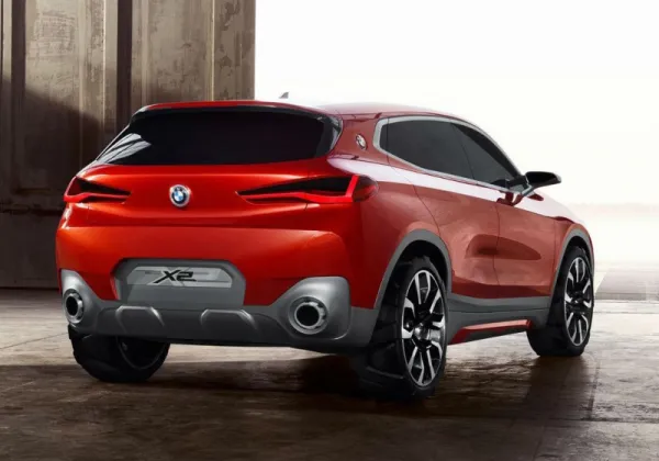 BMW dévoile le Concept X2 à Paris