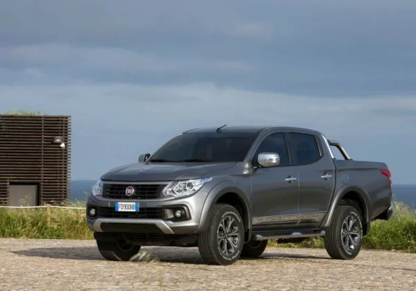 Le nouveau Fiat Professional Fullback élu pick-up de l’année 2017