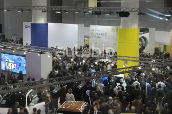 Autowest 2016 : une foule en folie pour les voitures made in Algérie !