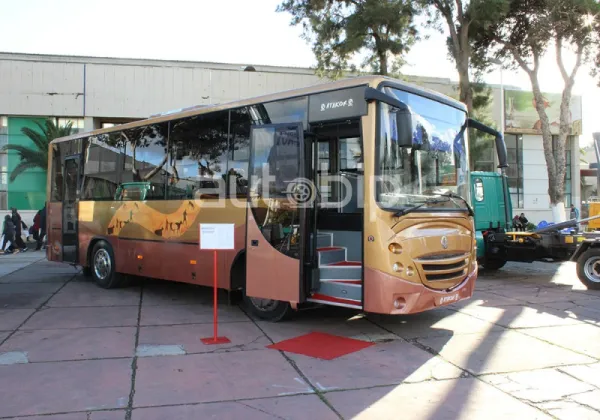 La SNVI expose son nouveau Bus 4x4 "ATAKOR" au Salon de la Production Nationale