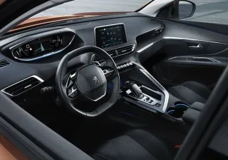 La Peugeot 3008 posséde &quot;le plus bel intérieur&quot; de 2016