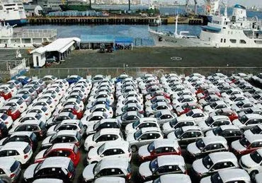 "Pas d’usine, pas de quotas” a déclaré hier le ministre du commerce Abdelmadjid Tebboune