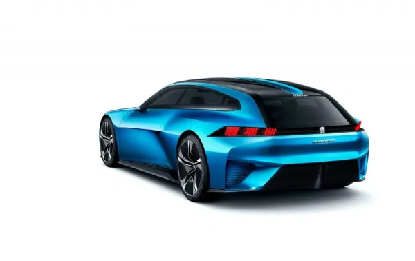 Peugeot INSTINCT CONCEPT décroche le prix RTL Autoplus « des meilleures voitures du salon de Genève 2017 »