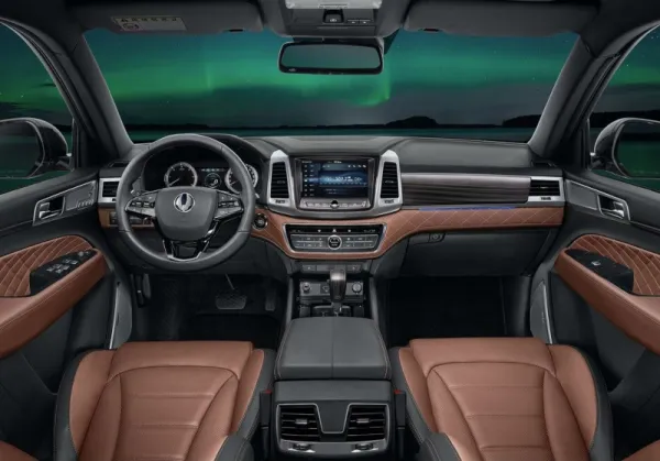 Ssangyong dévoile des images du nouveau Rexton