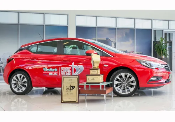 13ème prix national de « Voiture de l’Année » pour l’Opel Astra