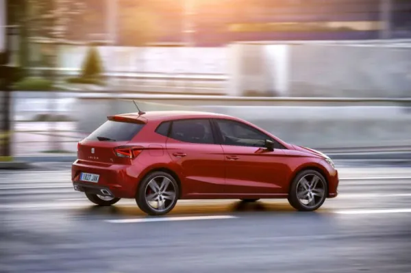 La nouvelle Seat Ibiza remporte le prix du « Red Dot Award »