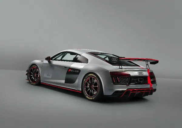 Audi présente sa R8 LMS GT4 de 495ch