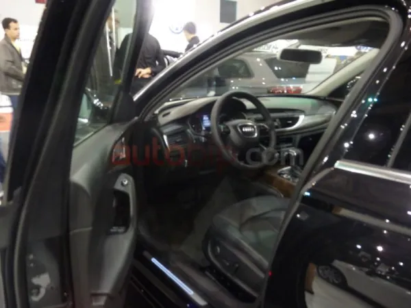 Audi au Salon d'automobile à Oran