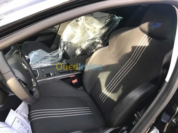 La Renault Mégane 4 à partir de 4 200 000 da (licence) sur le marché parallèle