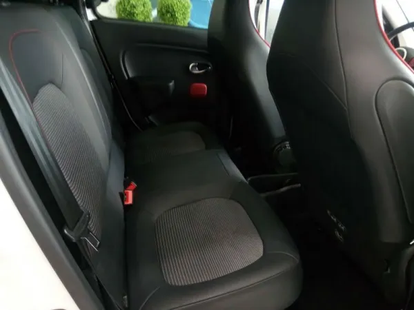 La nouvelle Renault Twingo disponible à 3 000 000 da, chez un vendeur multimarques