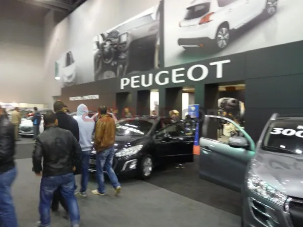 peugeot : le lion montre ses dents