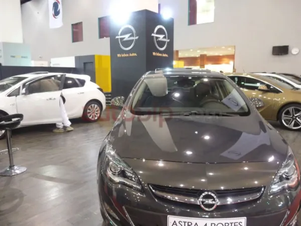OPEL : Un stand particulièrement désert