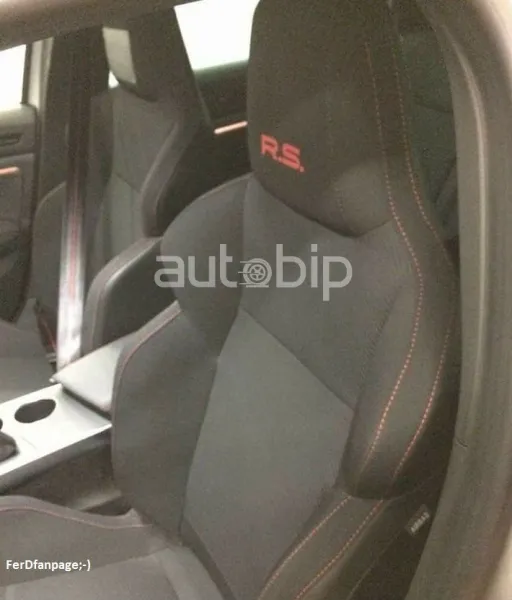 Voici l'intérieur de la nouvelle Renault Mégane 4 R.S.