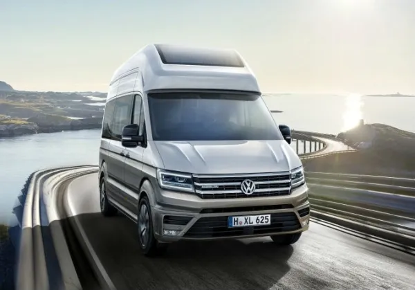 Volkswagen expose son Concept camping-car California XXL basé sur le Crafter au Salon de la caravane de Düsseldorf