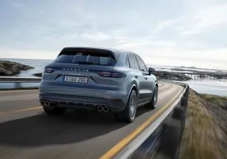 Porsche Cayenne 3e du nom : Nouveaux moteurs &amp; nouveau châssis