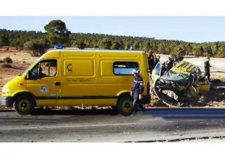 Un mort et huit blessés dans le renversement d’un taxi à El Bayadh