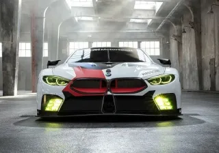 Nouvelle BMW M8 GTE : la Mans racer se dévoile à Francfort