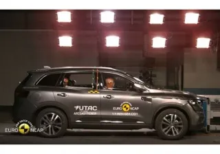 Nouveau Renault KOLEOS décroche la note maximale de 5 étoiles aux tests Euro NCAP