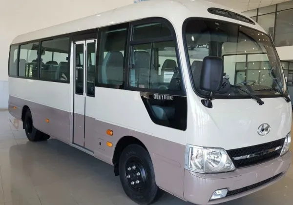 Global Motors Industries : Le premier bus made in Algérie, le Hyundai County est exposé à Bab essouar
