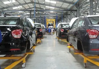 Usine automobile en Algérie : jusqu'à 10 millions de DA d'amende pour tout retard de livraison