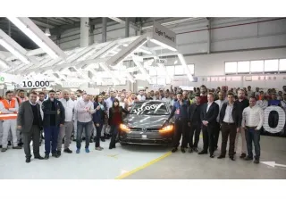 SOVAC Production célèbre son 10 000ième véhicule : une Volkswagen Golf