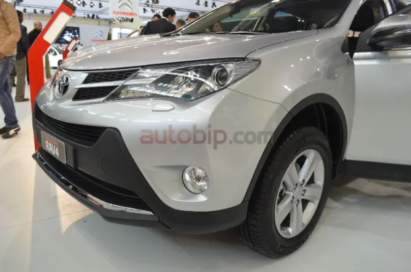 Toyota : Le RAV 4 en boite auto à l’honneur