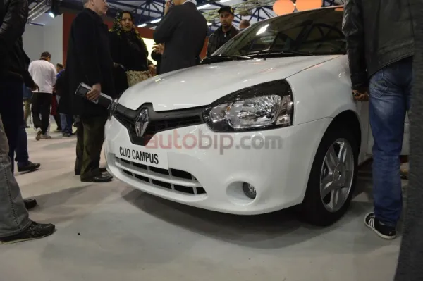 La CLIO CAMPUS toujours debout