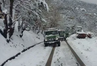 Prudence sur les routes : Des chutes de neigeà l'Ouest dépassant les 900 mètres ce lundi (BMS)  