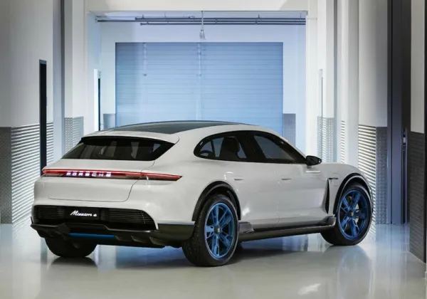 Mission E Cross Turismo : le SUV 100% éléctrique de Porsche