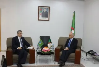 Industrie automobile :  Yousfi invite les opérateurs brésiliens à investir en Algérie