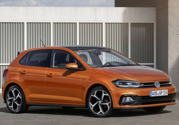 La Volkswagen Polo 6 élue "Voiture Mondiale de l'année" au Salon de New York