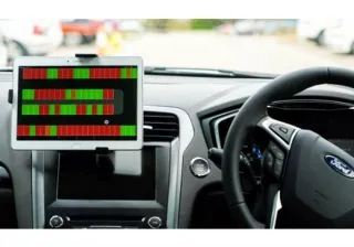 Ford teste une technologie qui peut trouver les places de parking libres