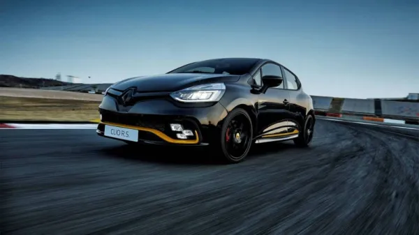 La future Clio R.S. aura droit à un 1.8 Turbo