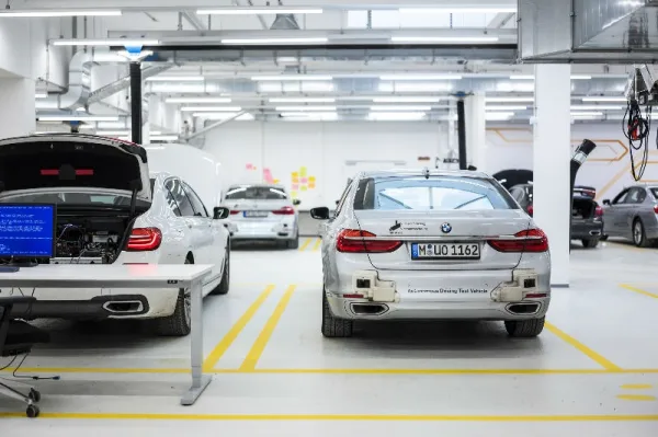 BMW au défi de la voiture autonome
