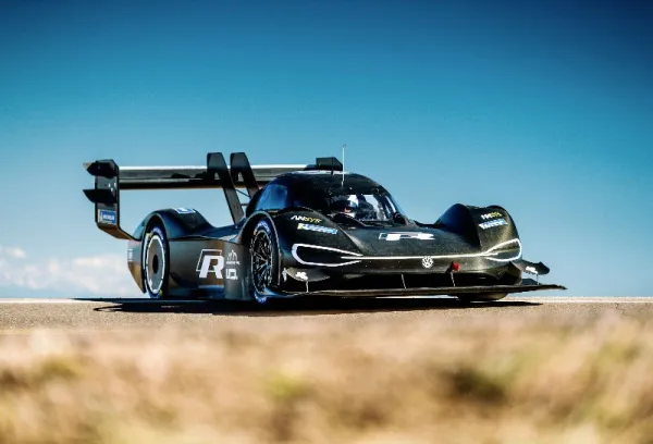 Premier essai du Volkswagen I.D. R Pikes Peak aux États-Unis