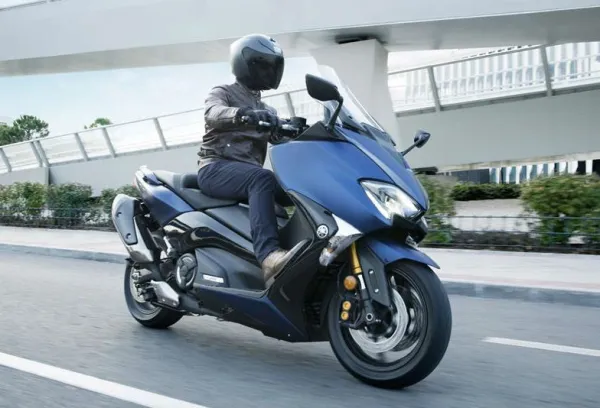 Prox4 / Yamaha Algérie : le T-Max DX 530cc disponible à 2.400.000 da