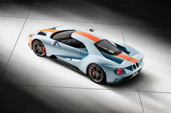 La nouvelle Ford GT Heritage Edition "Gulf" vient d'étre dévoilée