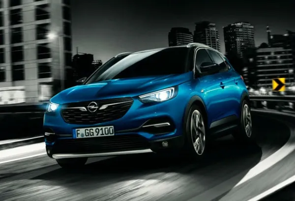 OPEL : nouveau 1.6 Direct Injection Turbo de 180 ch sur le Grandland X