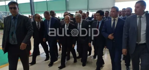 Inauguration officielle de l'usine GLOVIZ (KIA) à Batna