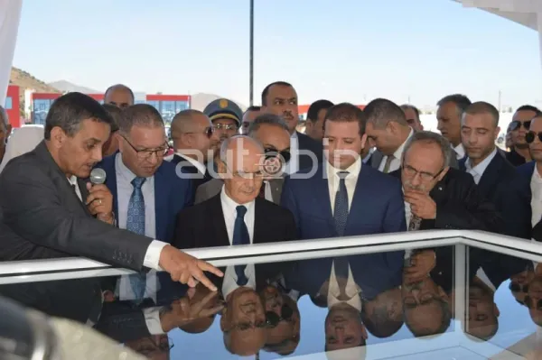Inauguration officielle de l'usine GLOVIZ (KIA) à Batna