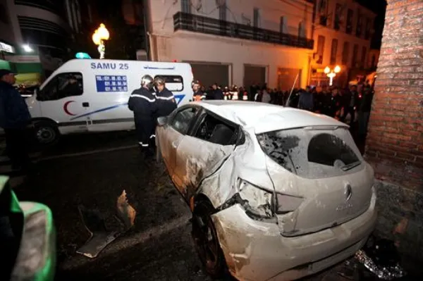 Accidents de la route : Une voiture dévale des escaliers et percute mortellement 4 personnes à Constantine