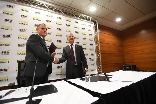 AUTOWEST 2018 / Renault Algérie : Signature d'une convention de partenariat privilégié avec la SAA