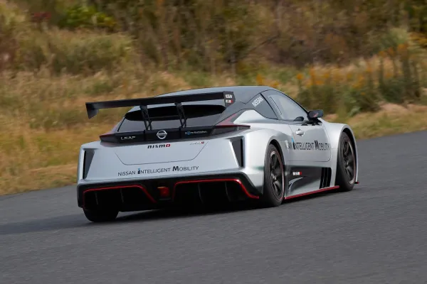 Nissan lève le voile sur la Nouvelle Leaf Nismo RC, puissante de 340ch