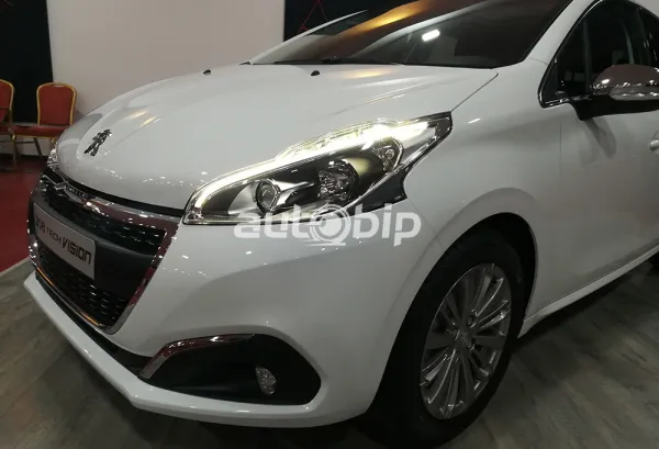 Peugeot BAKALEM (Agent P.A. Borj el kiffan) : 200.000 da de remise sur la 208 TechVision