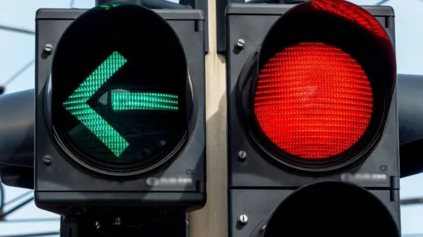 Régulation du trafic routier Alger : 25 carrefours "intelligents" opérationnels à la fin février